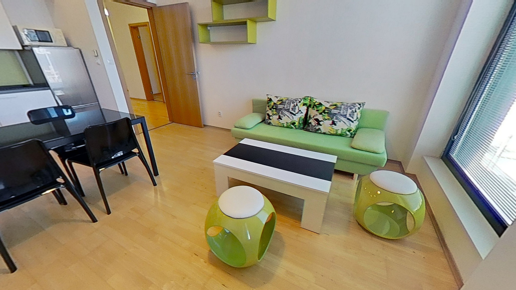 Pronájem bytu 3+kk 87 m² – fotografie 5