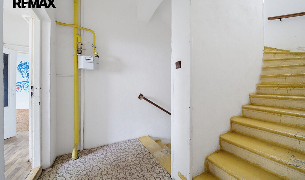 Prodej nájemního domu, činžáku 340 m², Aš – náhled fotky 18
