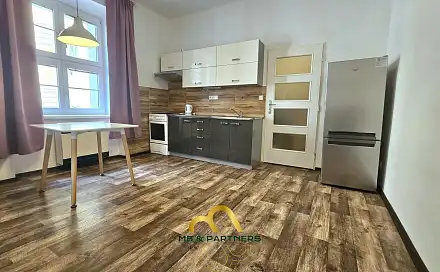 Pronájem bytu 2+kk 42 m²
