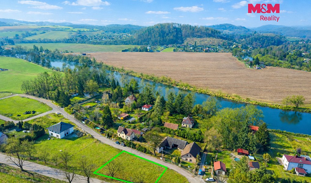Prodej stavebního pozemku 1 005 m², Nespeky – náhled fotky 2