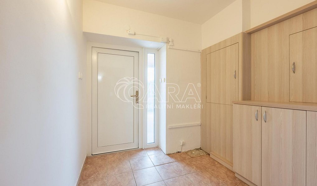 Prodej domu 362 m² s pozemkem 1 568 m², Zvánovice – náhled fotky 8