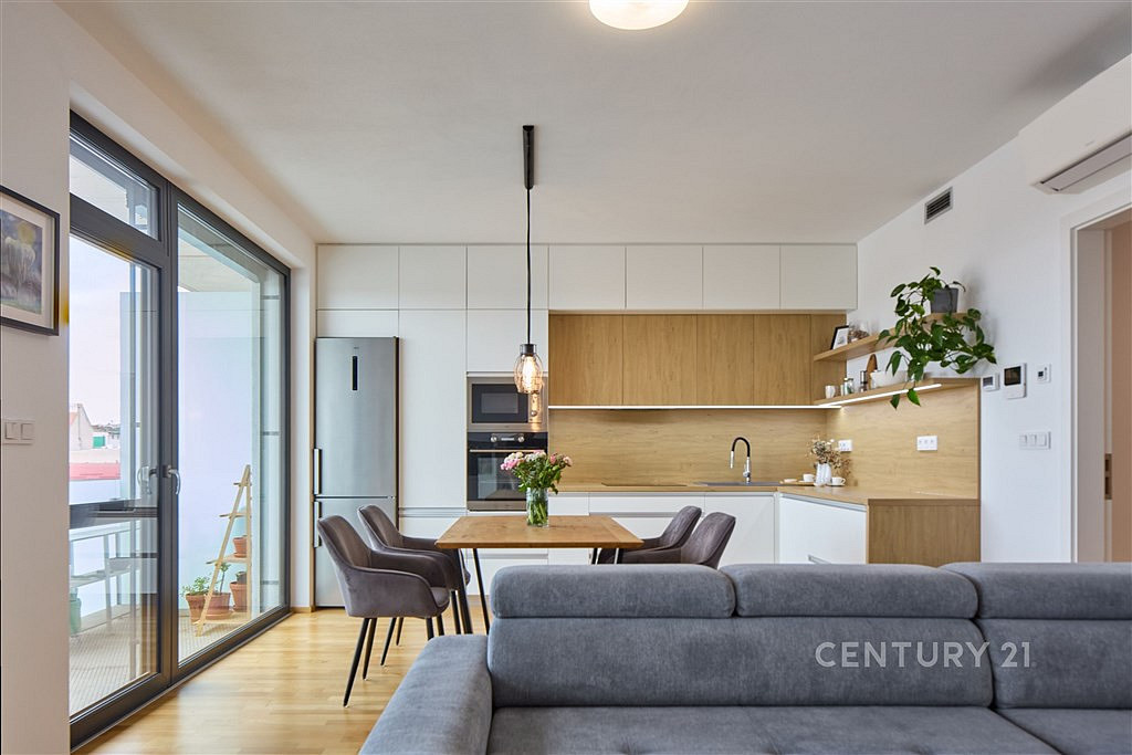 Prodej bytu 3+kk 91 m²