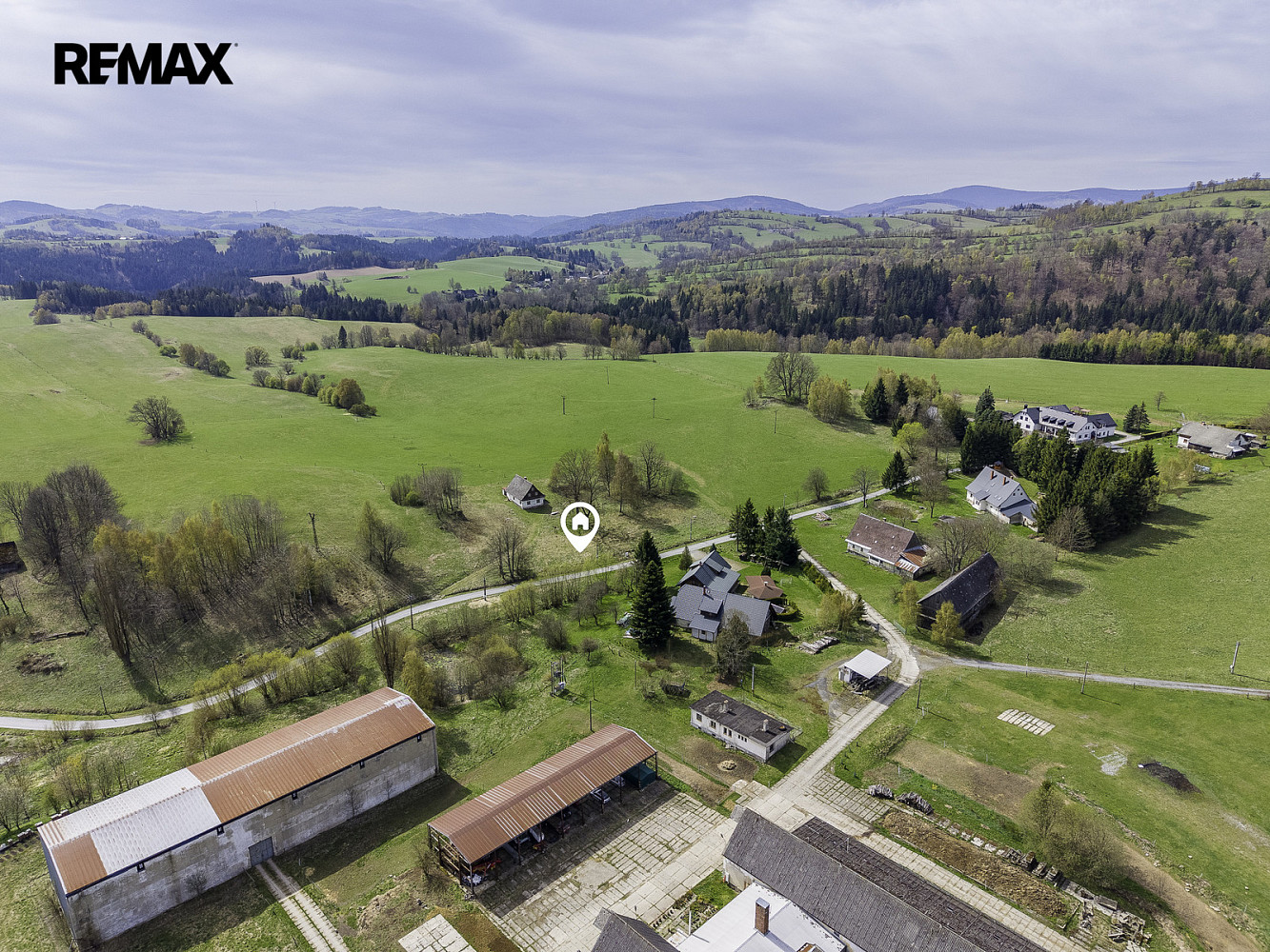 Prodej stavebního pozemku 1 438 m² – fotografie 5