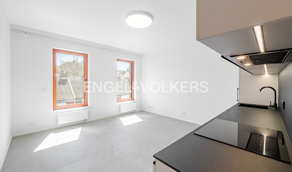 Pronájem bytu 2+kk 40 m², Praha – náhled fotky 3