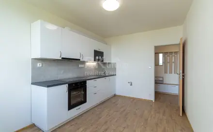 Pronájem bytu 2+kk 32 m²