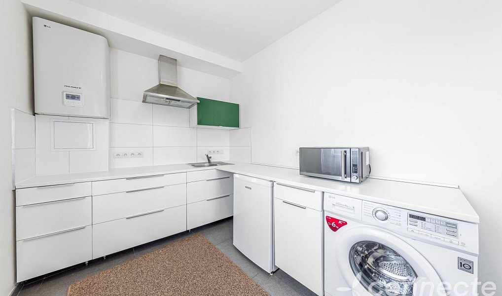 Prodej kanceláře 52 m², Praha – náhled fotky 3