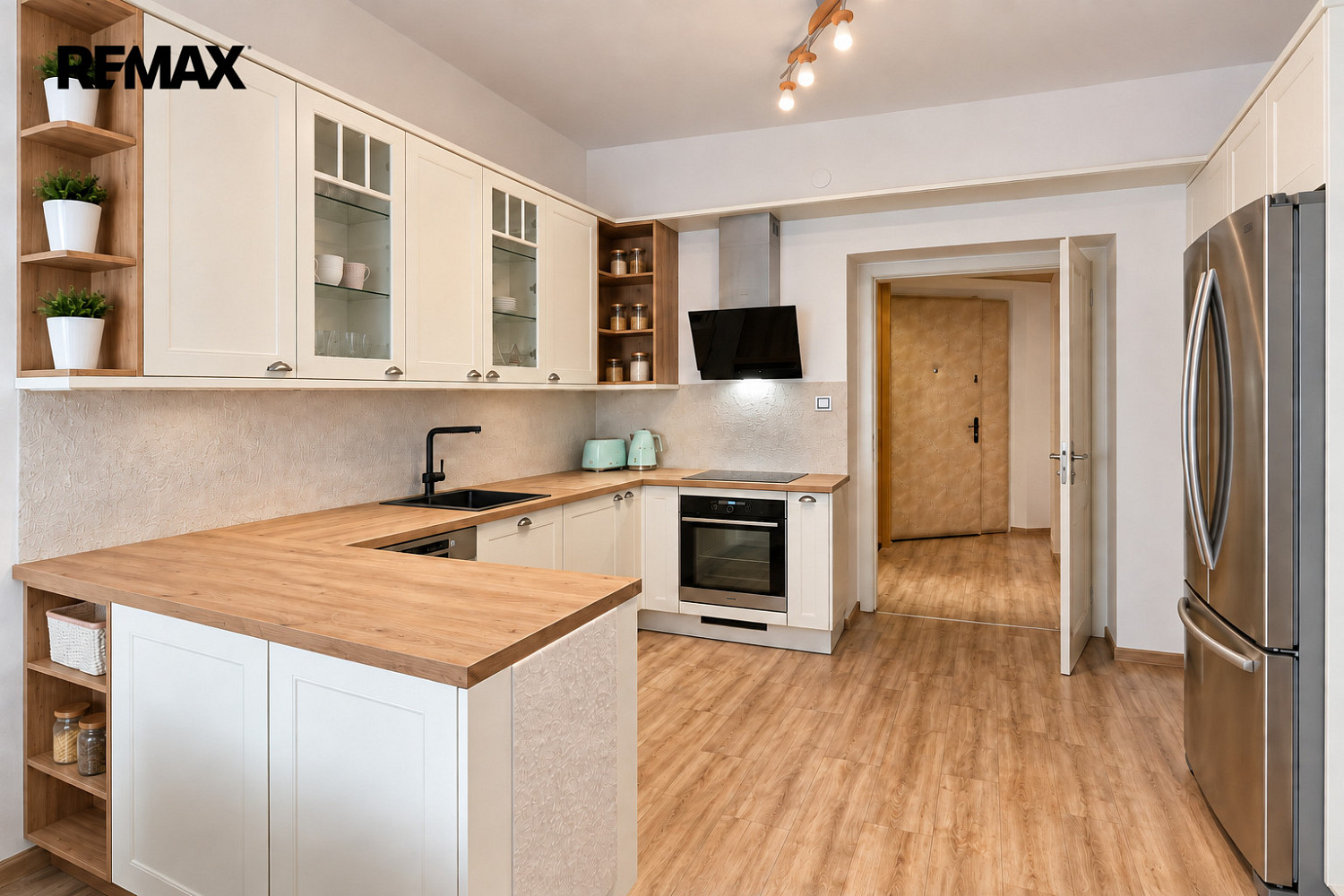 Prodej bytu 2+1 76 m² – fotografie 3
