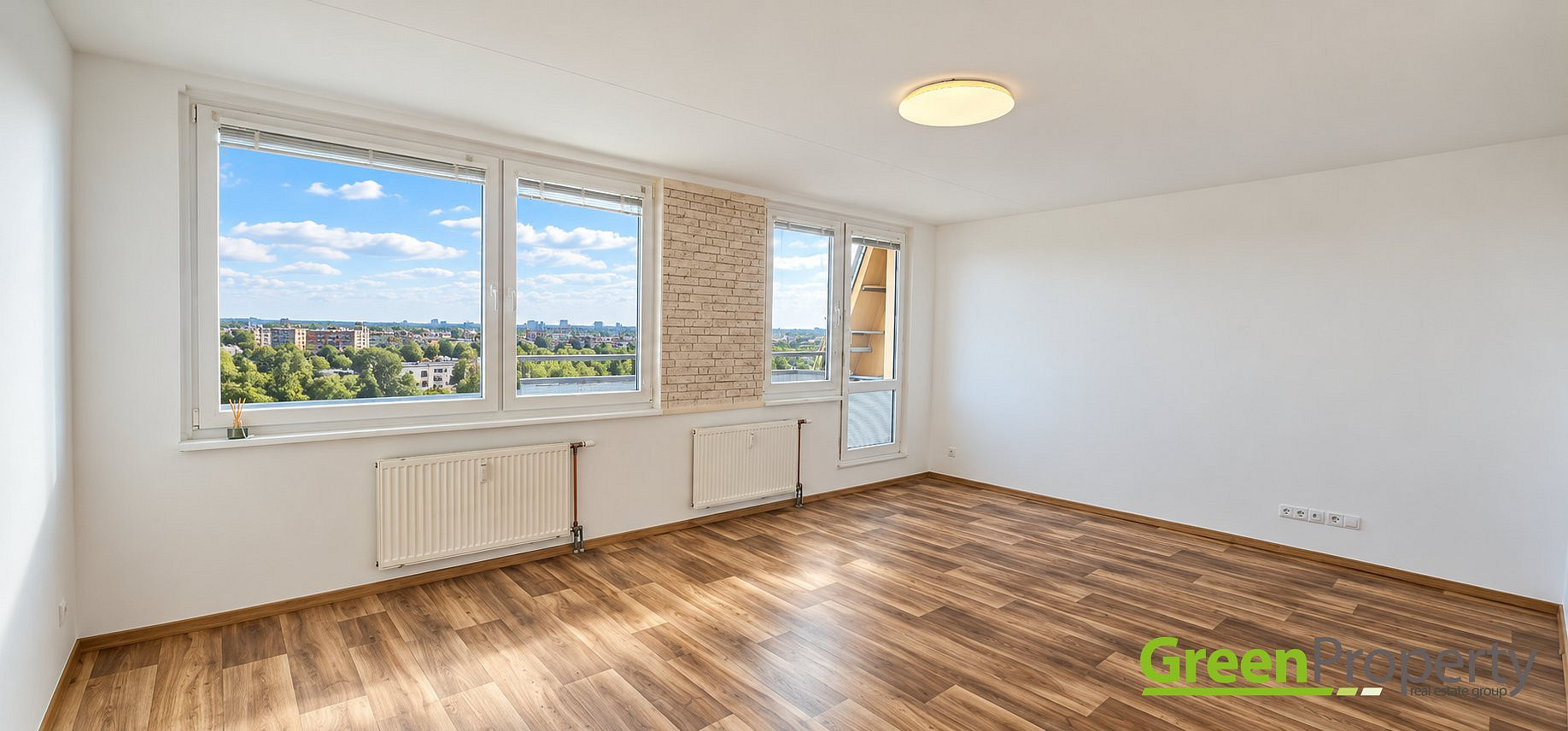Pronájem bytu 1+kk 36 m²