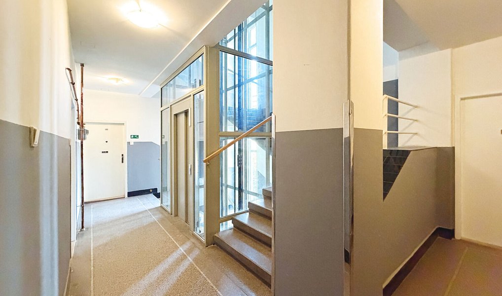 Prodej bytu 2+kk 52 m², Praha – náhled fotky 17