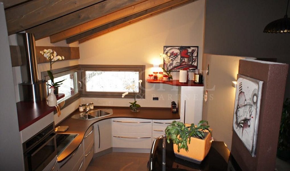 Prodej domu 472 m² s pozemkem 1 000 m², Chyňava – náhled fotky 9