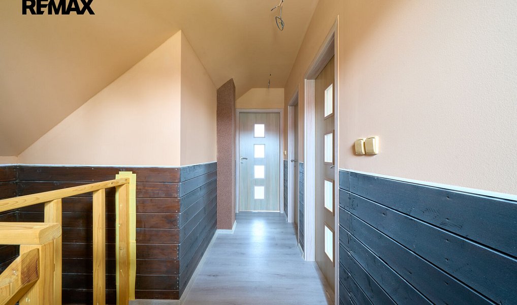 Prodej domu 177 m² s pozemkem 631 m², Olešnice – náhled fotky 21