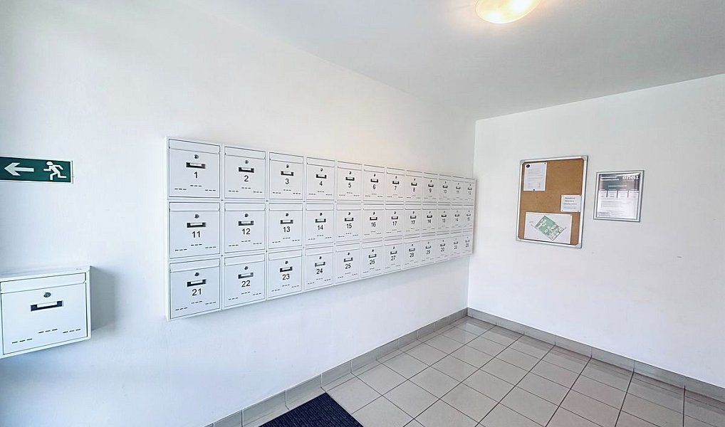 Prodej bytu 1+kk 94 m², Hostivice – náhled fotky 13