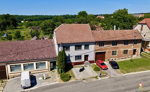 Prodej domu 200 m² s pozemkem 1 802 m², Zborovice - Medlov, okres Kroměříž