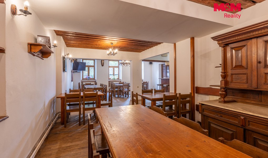 Prodej ubytovacího objektu 750 m², Úštěk – náhled fotky 6
