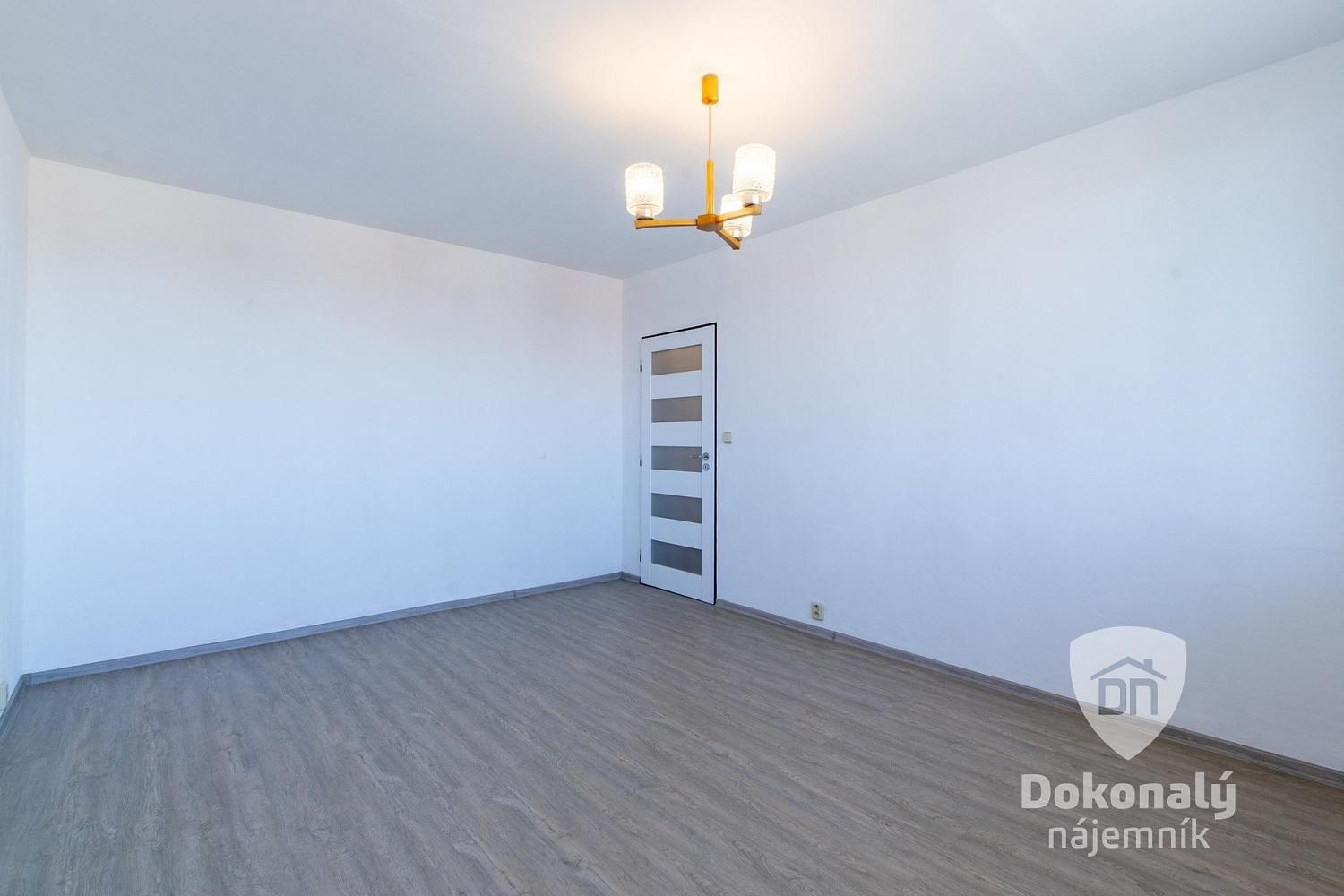 Pronájem bytu 4+1 68 m² – fotografie 2
