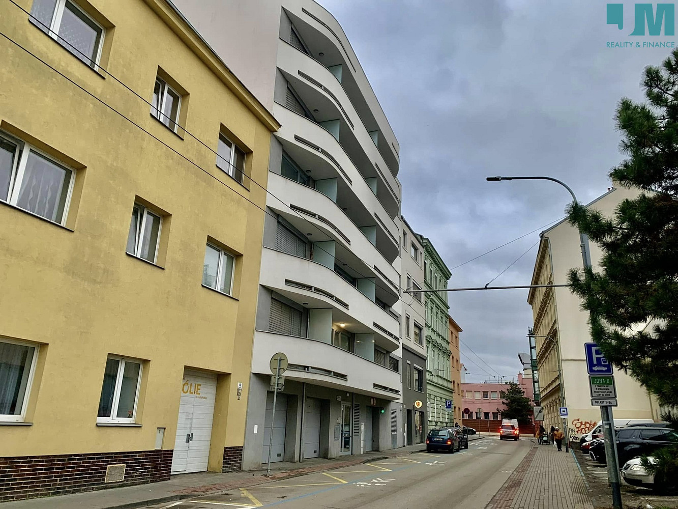 Prodej bytu 1+kk 38 m² – fotografie 3