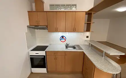 Pronájem bytu 1+kk 40 m², Polská, Šumperk