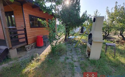 Prodej chaty/chalupy 16 m² s pozemkem 2 618 m², Nový Šaldorf-Sedlešovice, okres Znojmo