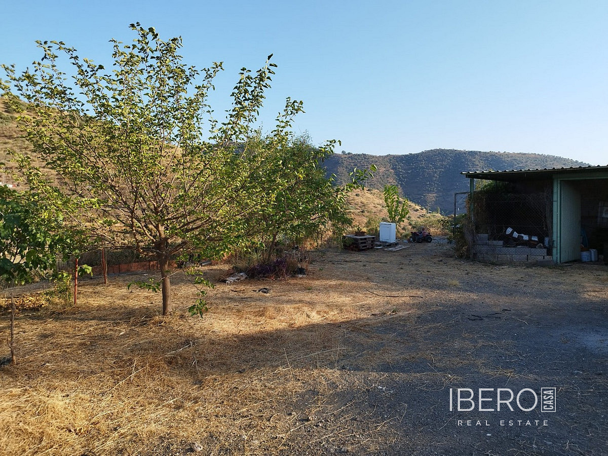 Prodej domu 130 m² s pozemkem 7 000 m² — photo 2