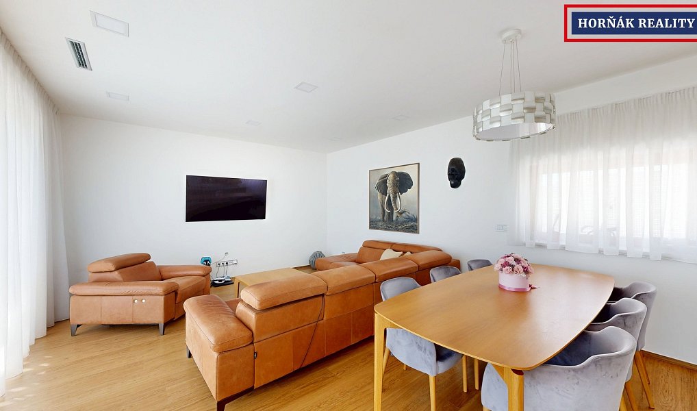 Prodej domu 288 m² s pozemkem 863 m², Ochoz u Brna – náhled fotky 4