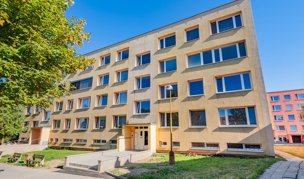 Prodej bytu 3+1 77 m², Žižkovo náměstí, Nové Strašecí, okres Rakovník