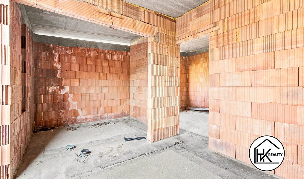 Prodej domu 268 m² s pozemkem 1 122 m², Dubí – náhled fotky 17