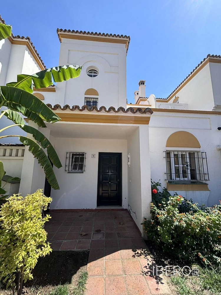 Prodej domu 246 m² s pozemkem 246 m²