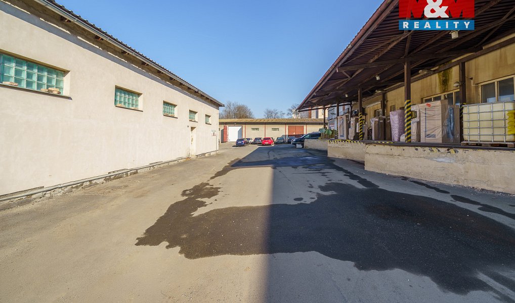 Prodej obchodních prostor 760 m², Teplice – náhled fotky 14