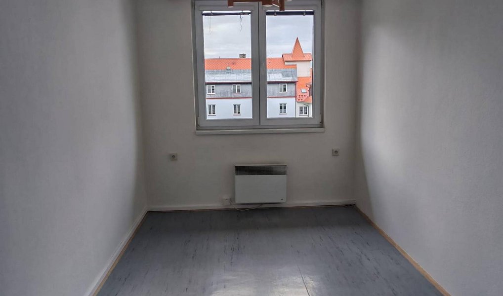Prodej bytu 2+1 68 m², Stachy – náhled fotky 8