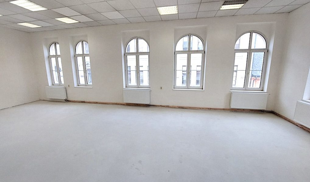 Pronájem kanceláře 82 m², Rumburk – náhled fotky 2