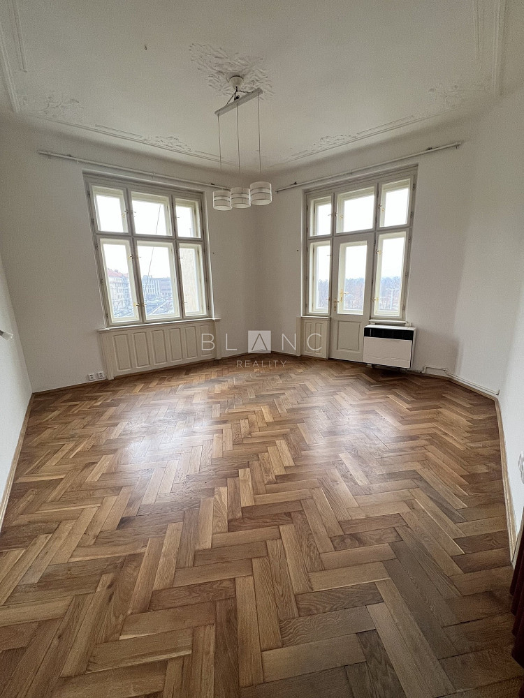 Pronájem bytu 2+1 65 m²