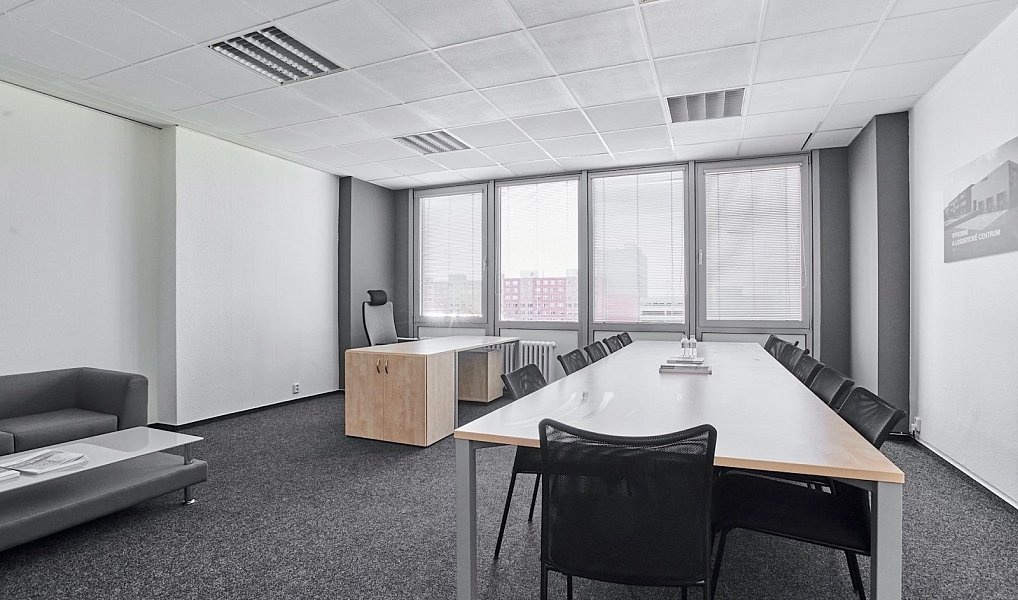 Pronájem kanceláře 108 m², Dolní Břežany – náhled fotky 4