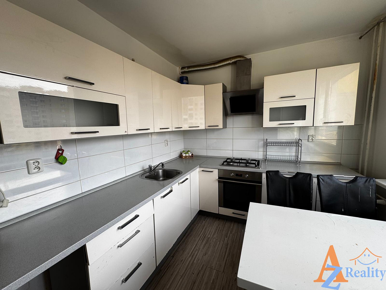 Prodej bytu 2+1 64 m² — photo 2