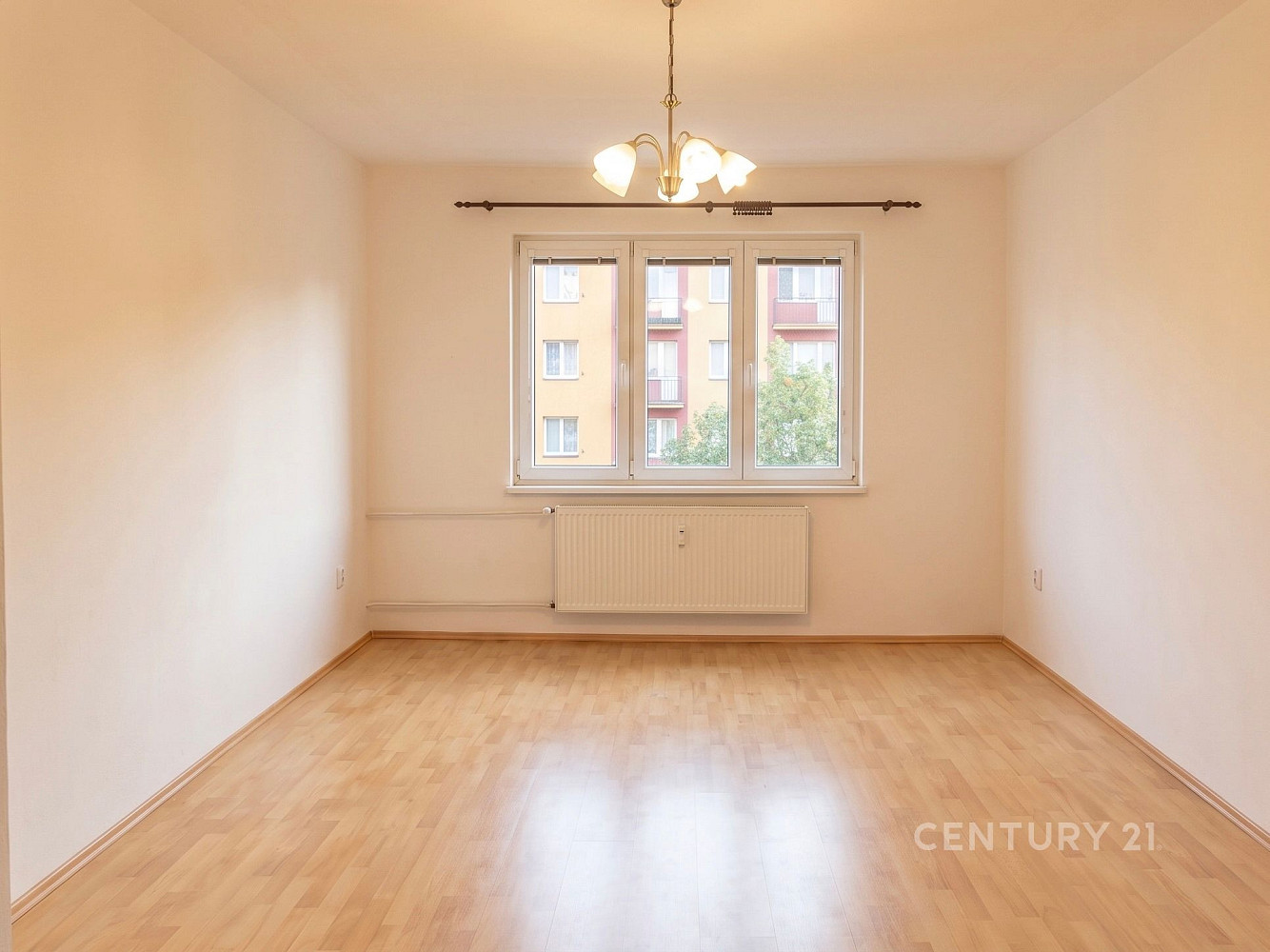 Pronájem bytu 2+1 67 m² — photo 3