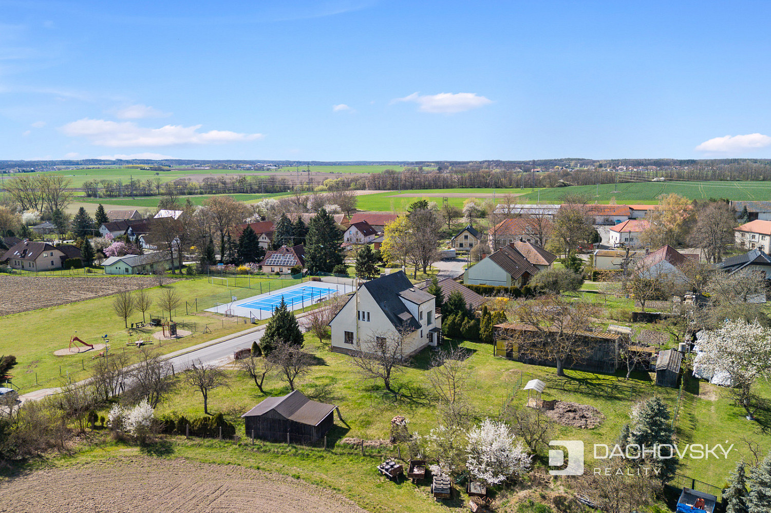 Prodej domu 150 m² s pozemkem 2 302 m²
