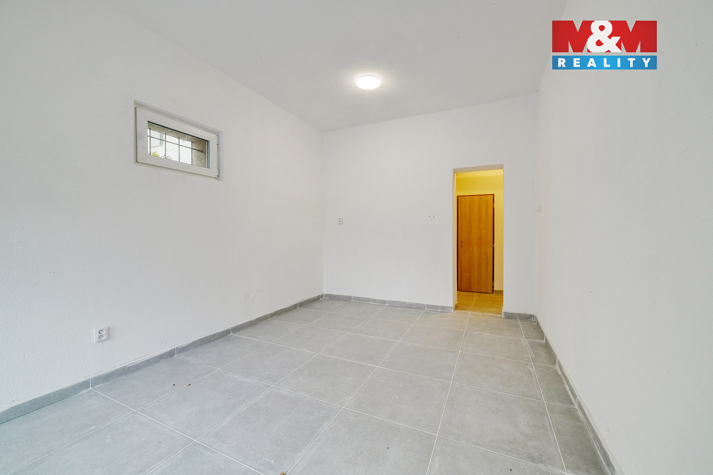 Pronájem obchodních prostor 22 m² — photo 4