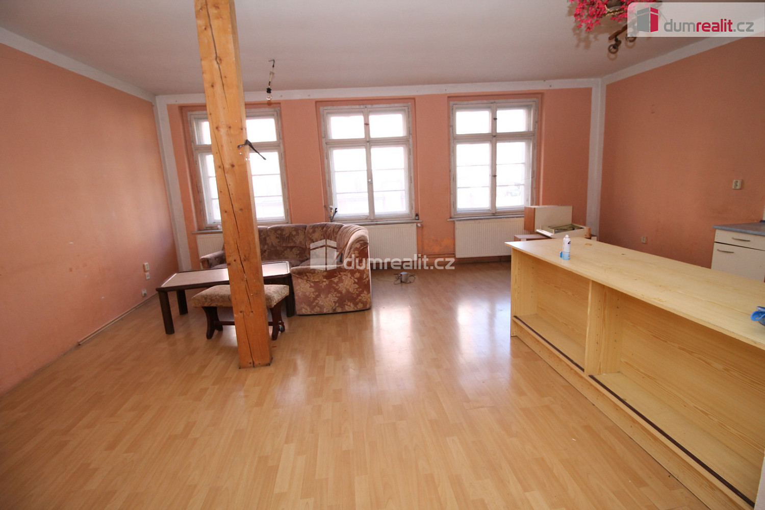 Prodej nájemního domu, činžáku 450 m² — photo 2