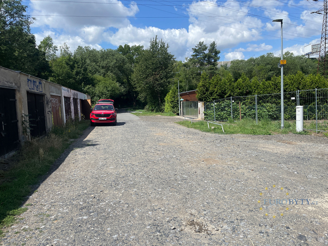 Prodej jedinečné samostatné garáže