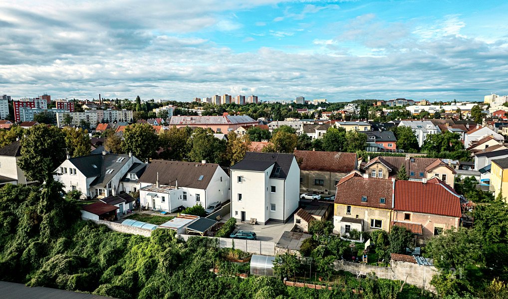 Prodej bytu 3+kk 78 m², Kladno – náhled fotky 15