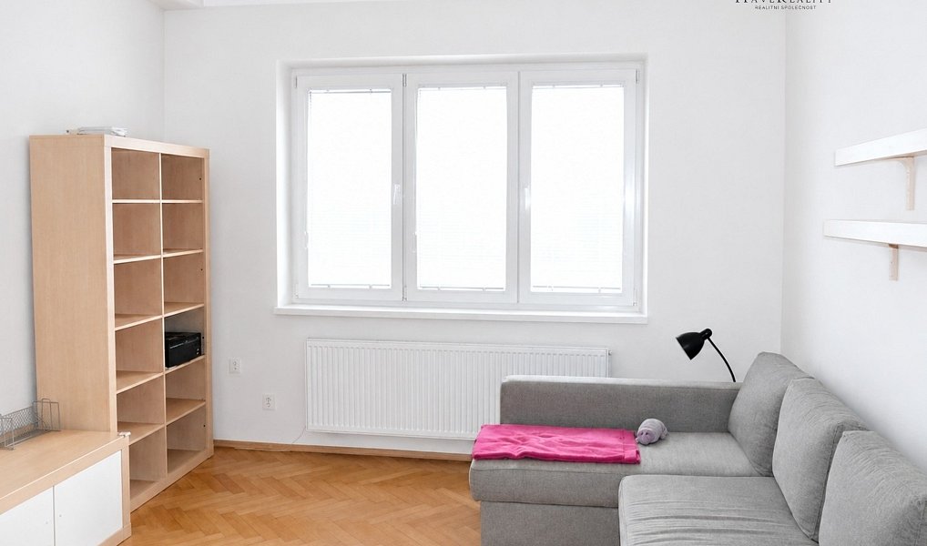 Pronájem bytu 2+kk 57 m², Praha – náhled fotky 2