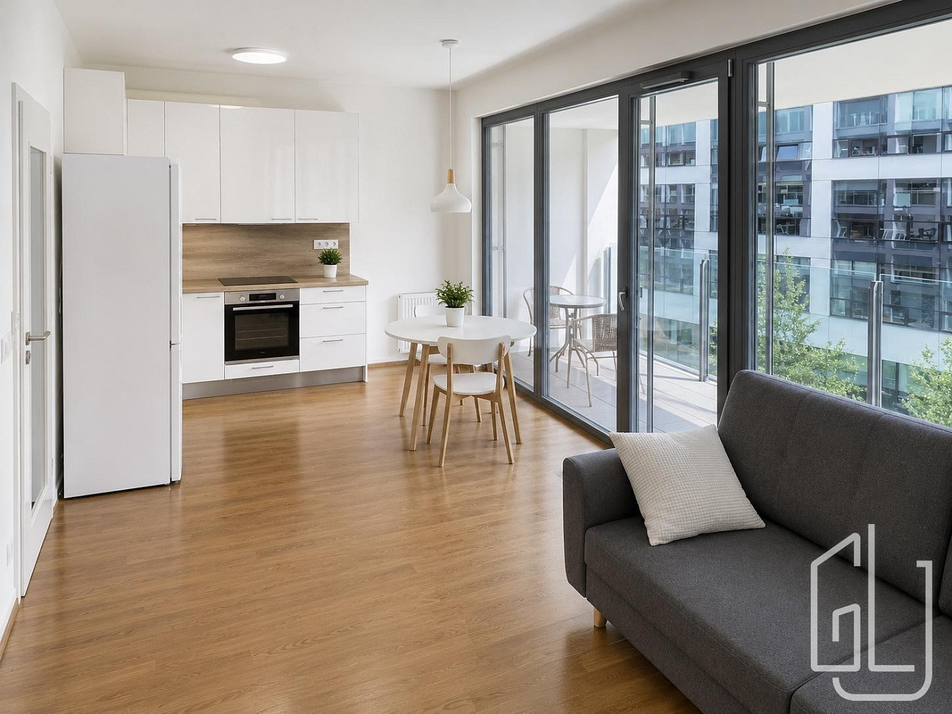 Pronájem bytu 1+kk 40 m²