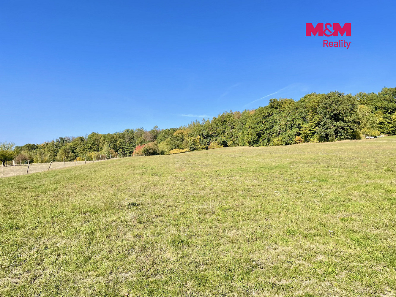 Prodej stavebního pozemku 900 m² – fotografie 4
