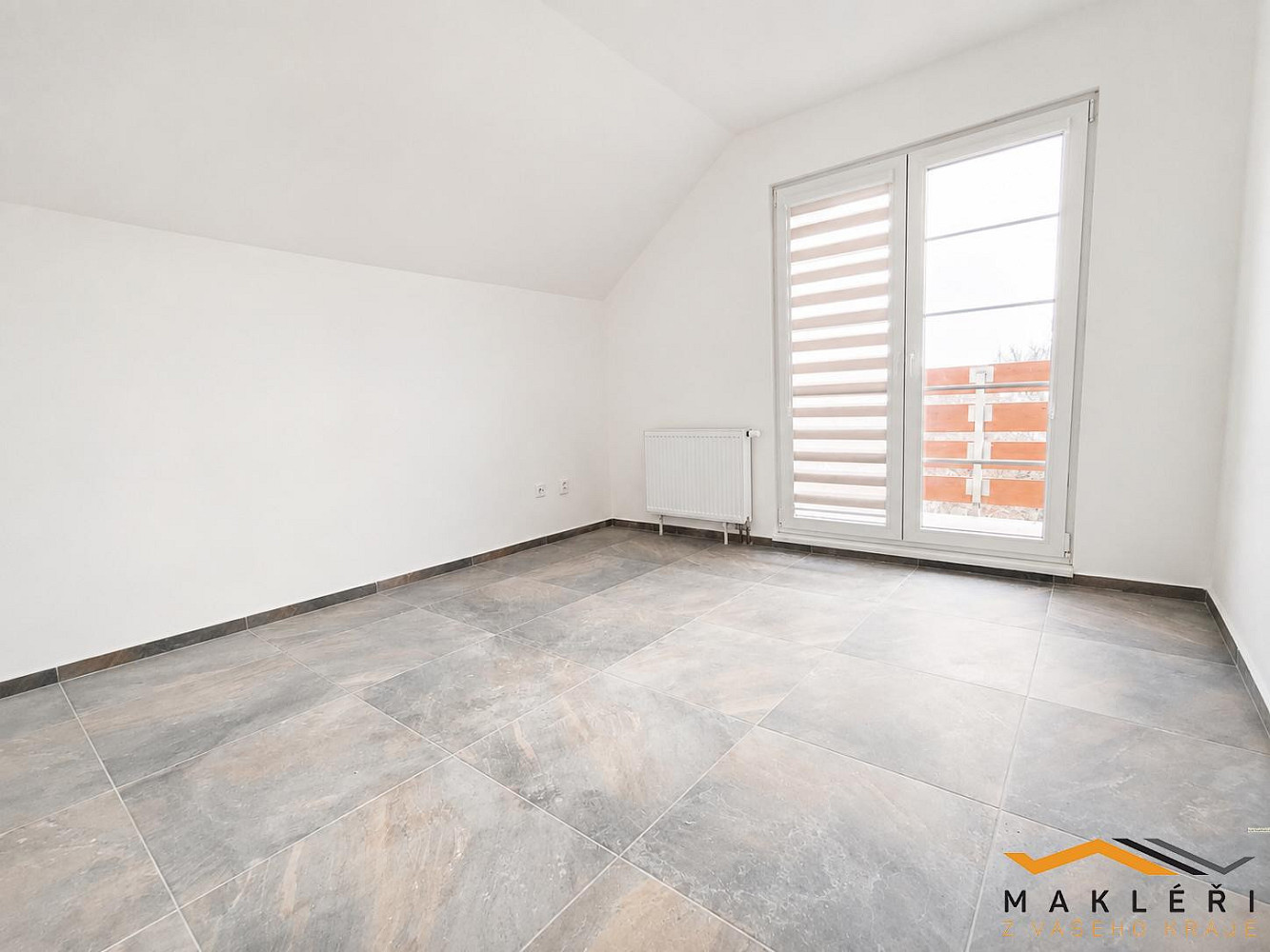 Pronájem bytu 3+kk 78 m² – fotografie 2