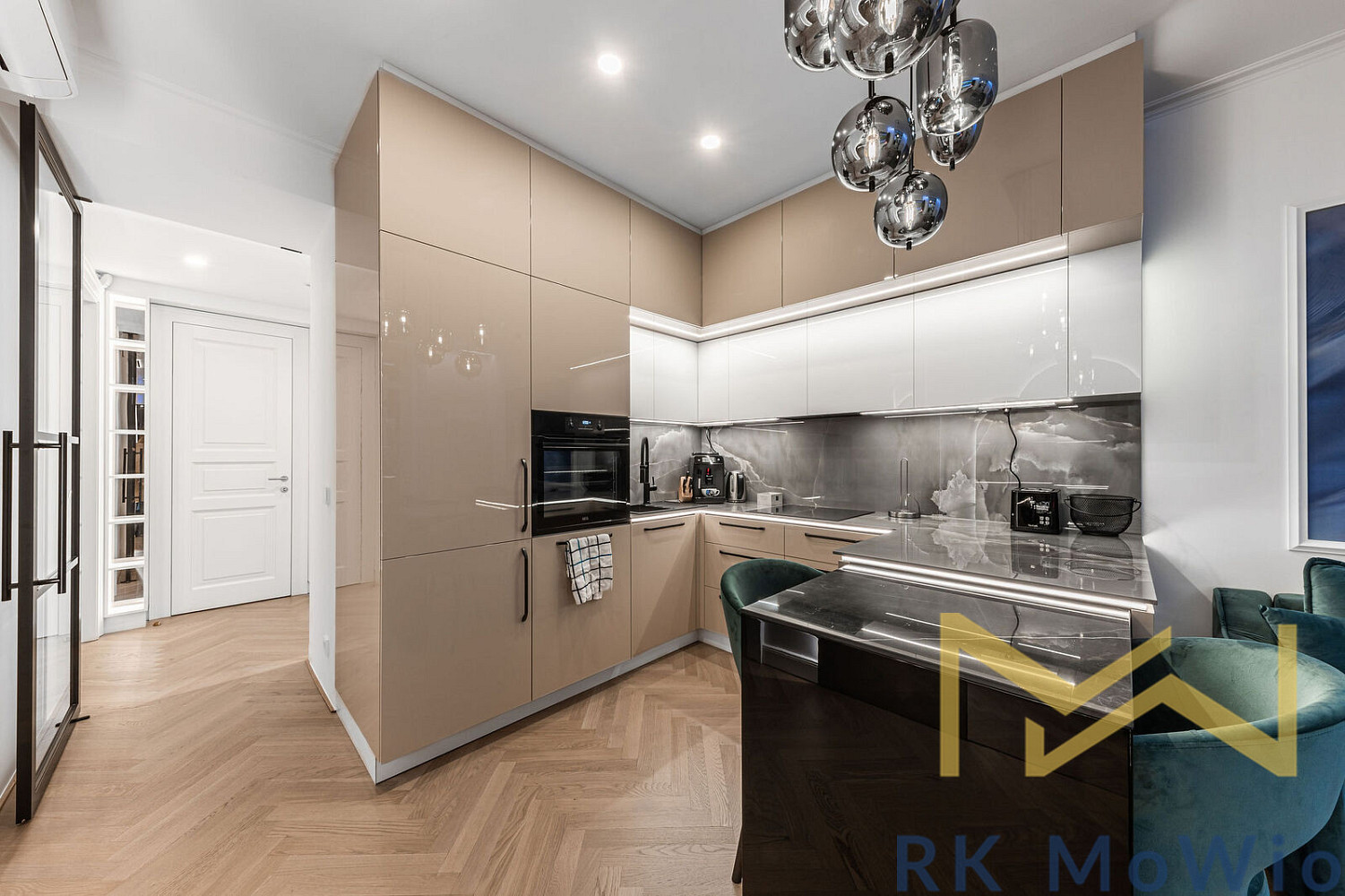 Pronájem bytu 2+kk 90 m²