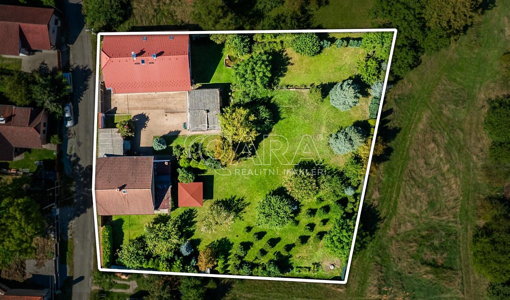 Prodej domu 180 m² s pozemkem 2 065 m², Velký Chlumec – náhled fotky 5