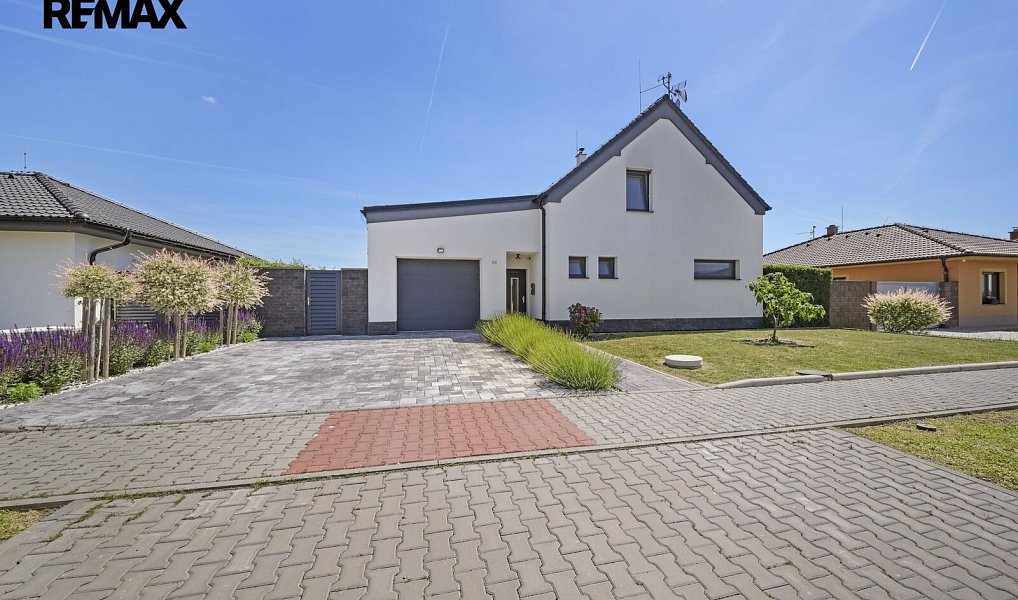 Prodej domu 176 m² s pozemkem 1 000 m², Kupařovice – náhled fotky 44