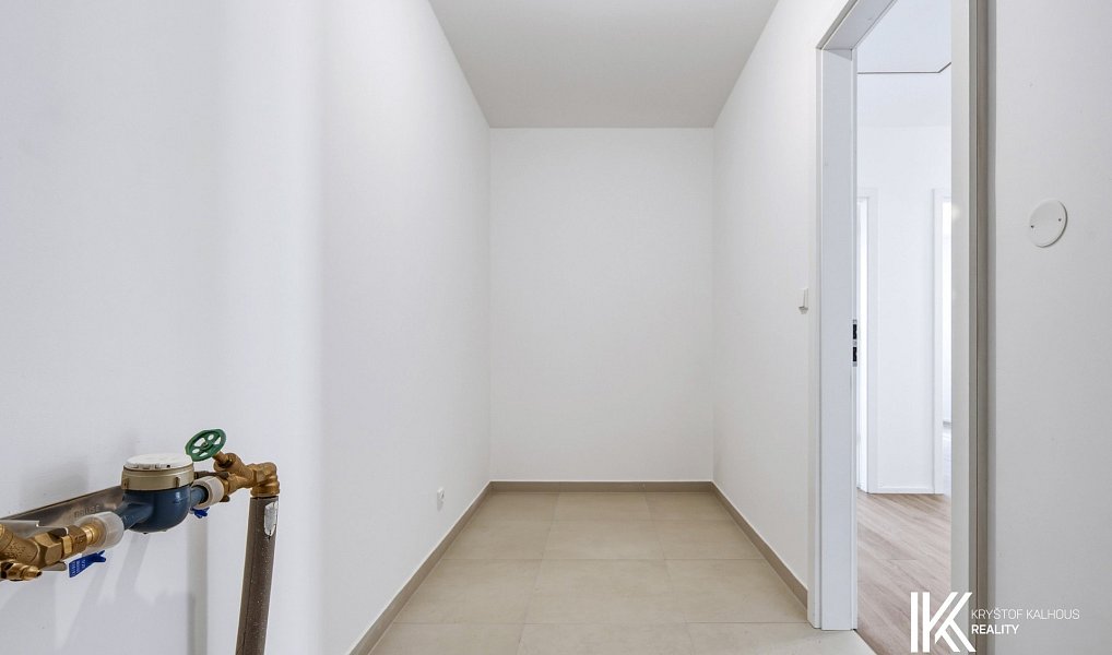 Prodej domu 105 m² s pozemkem 482 m², Pardubice – náhled fotky 25