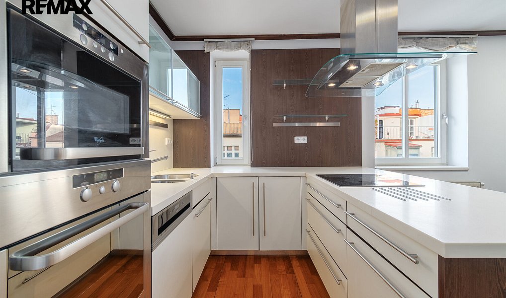 Prodej bytu 3+kk 107 m², Praha – náhled fotky 8