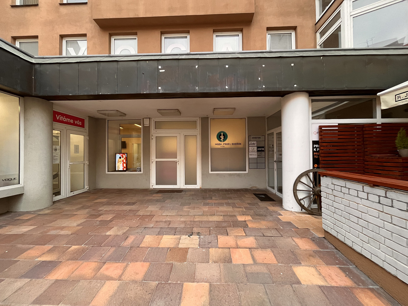 Pronájem kanceláře Benešov 32m² – pohled 2