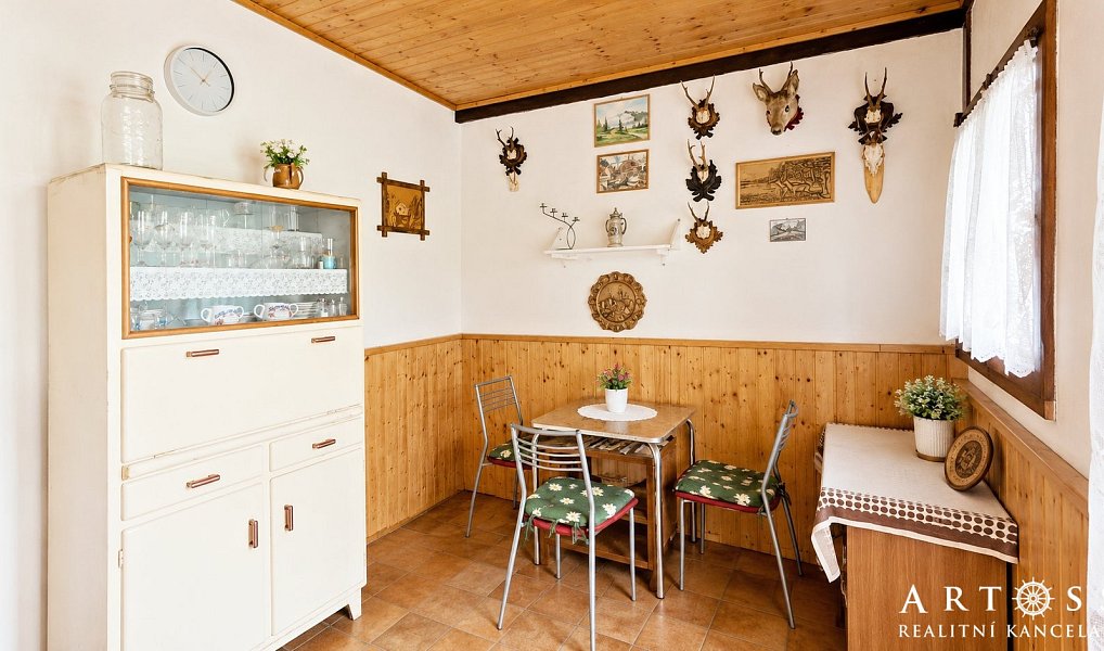 Prodej chaty/chalupy 25 m² s pozemkem 1 830 m², Rájec-Jestřebí – náhled fotky 4